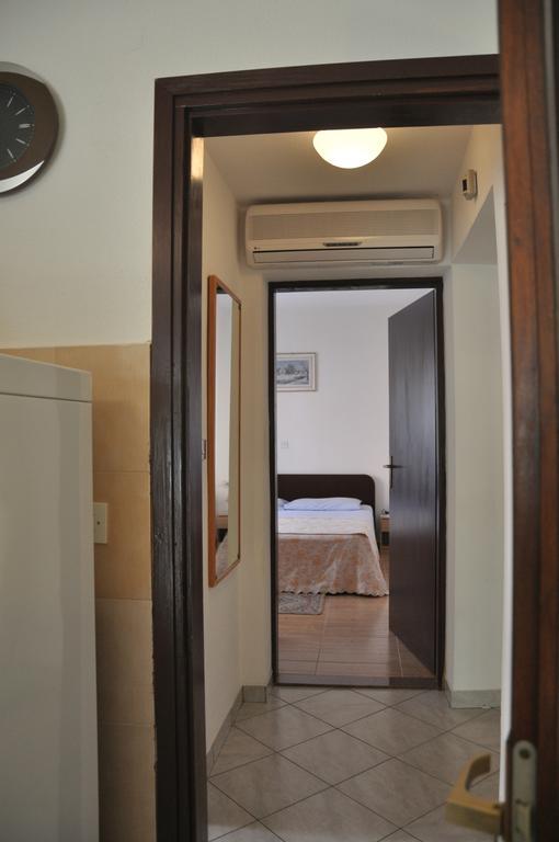 Franko Apartmani Zambratija  Exterior foto