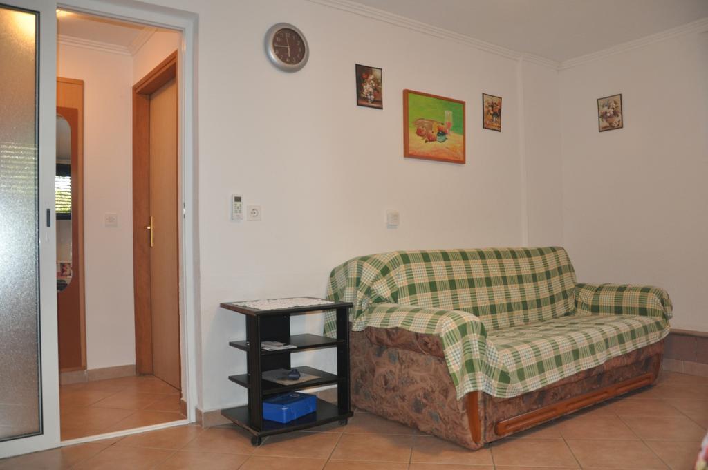 Franko Apartmani Zambratija  Exterior foto